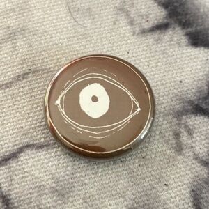 Eye Design Small Pin